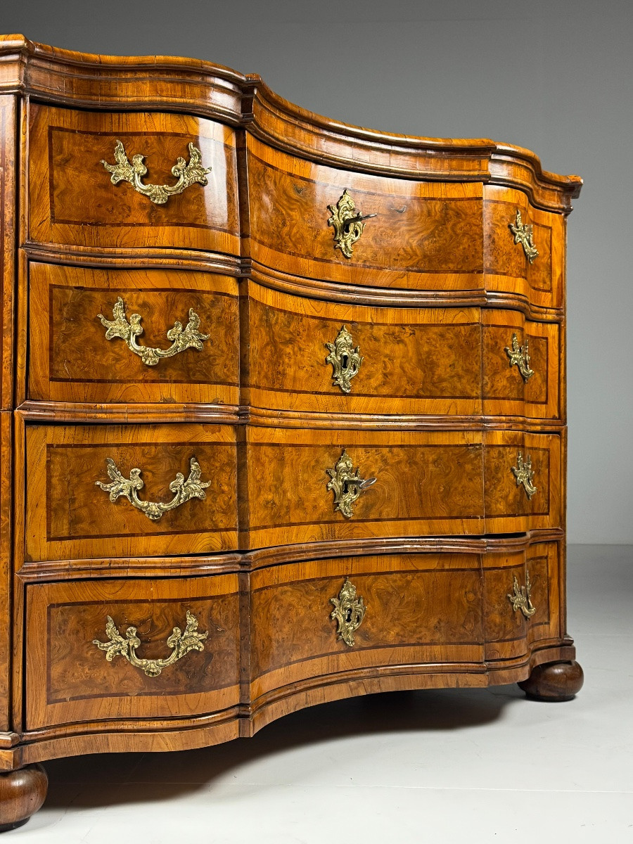 Commode danoise du XVIIIe siècle-photo-2