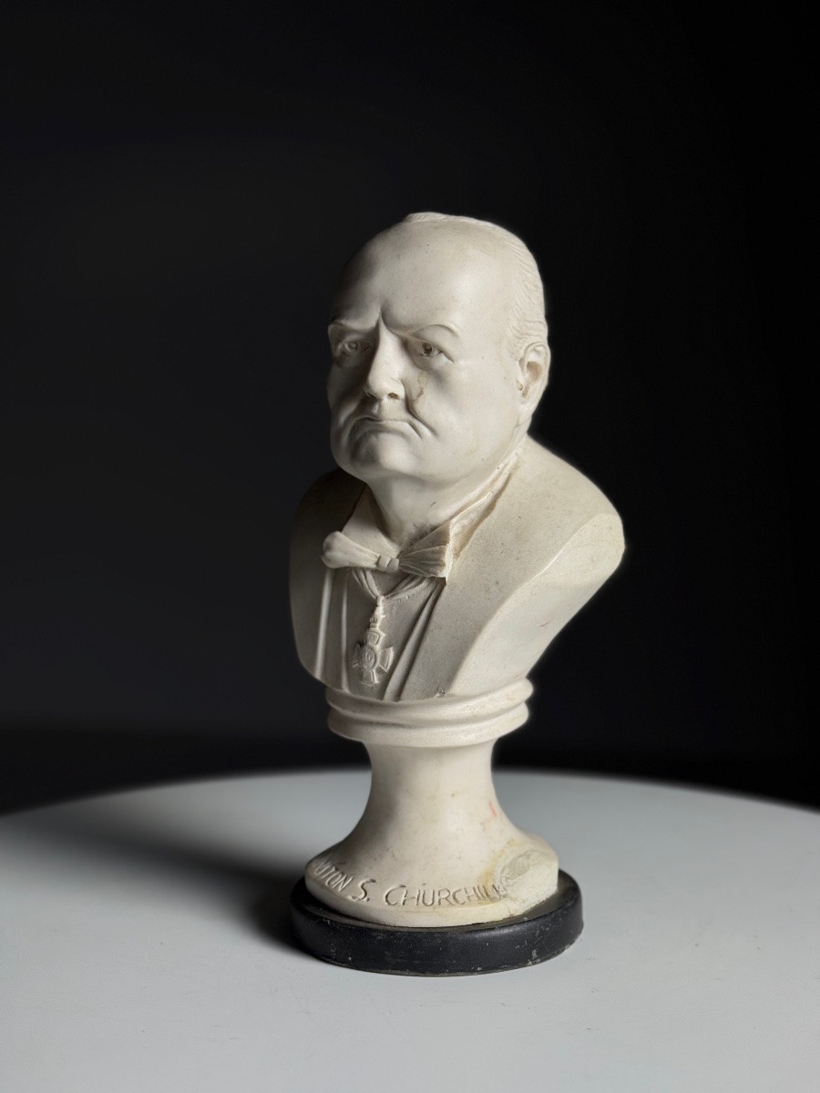 Cast Marble Bust Of Winston Churchill-photo-4