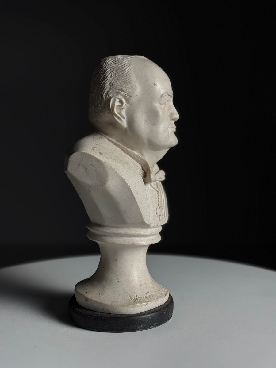 Cast Marble Bust Of Winston Churchill-photo-4