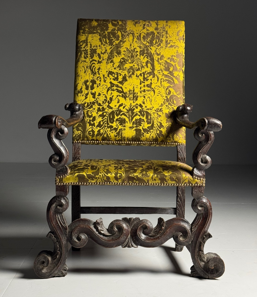 Fauteuil italien du XVIIIe siècle