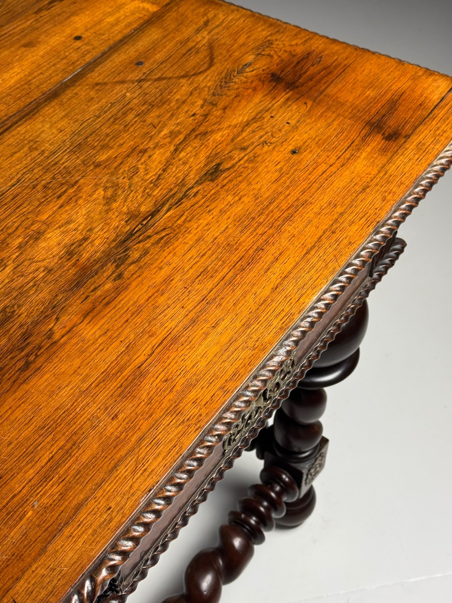 18th-century Portuguese Table-photo-4