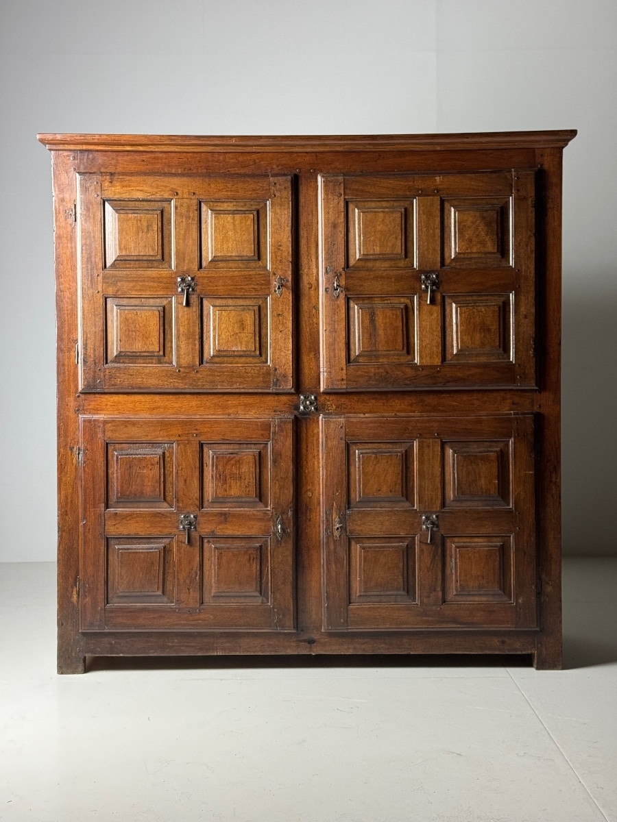 Cabinet espagnol ca. 1700-photo-2