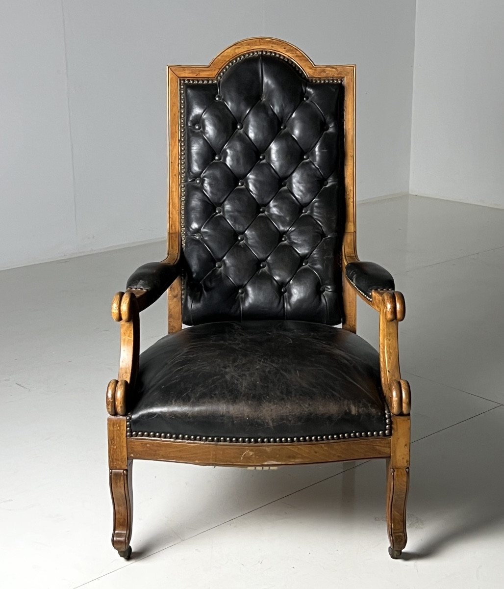Chaise De Bibliothèque Française En Cuir Noir