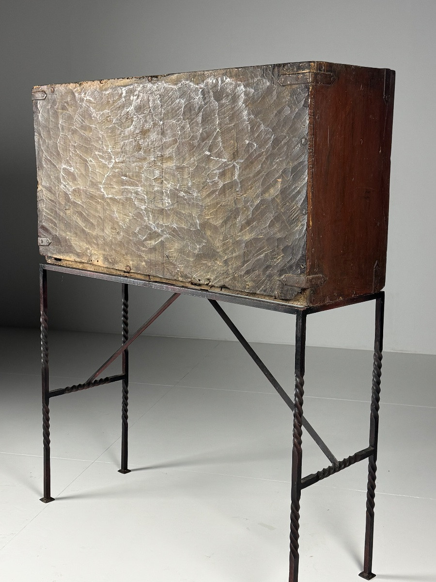 Spanish Vargueño, Circa 1700, Walnut Wood-photo-8