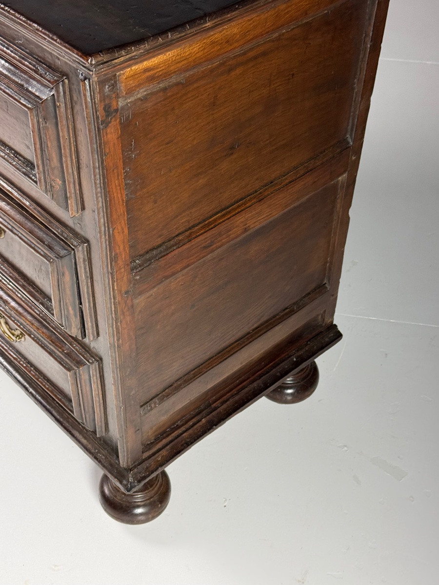 Commode anglaise du XVIIe siècle en chêne-photo-5