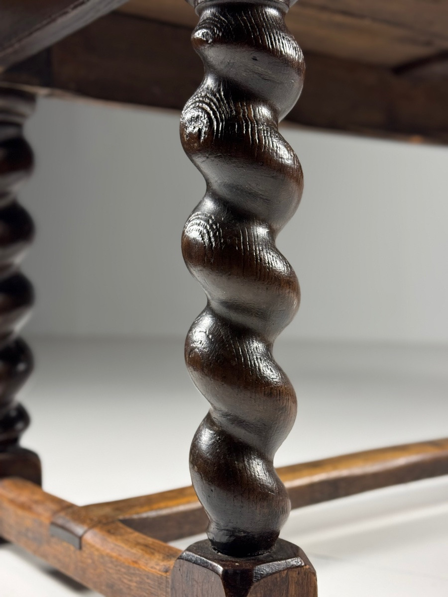 Dining Table With Turned Legs, Circa 1800-photo-6