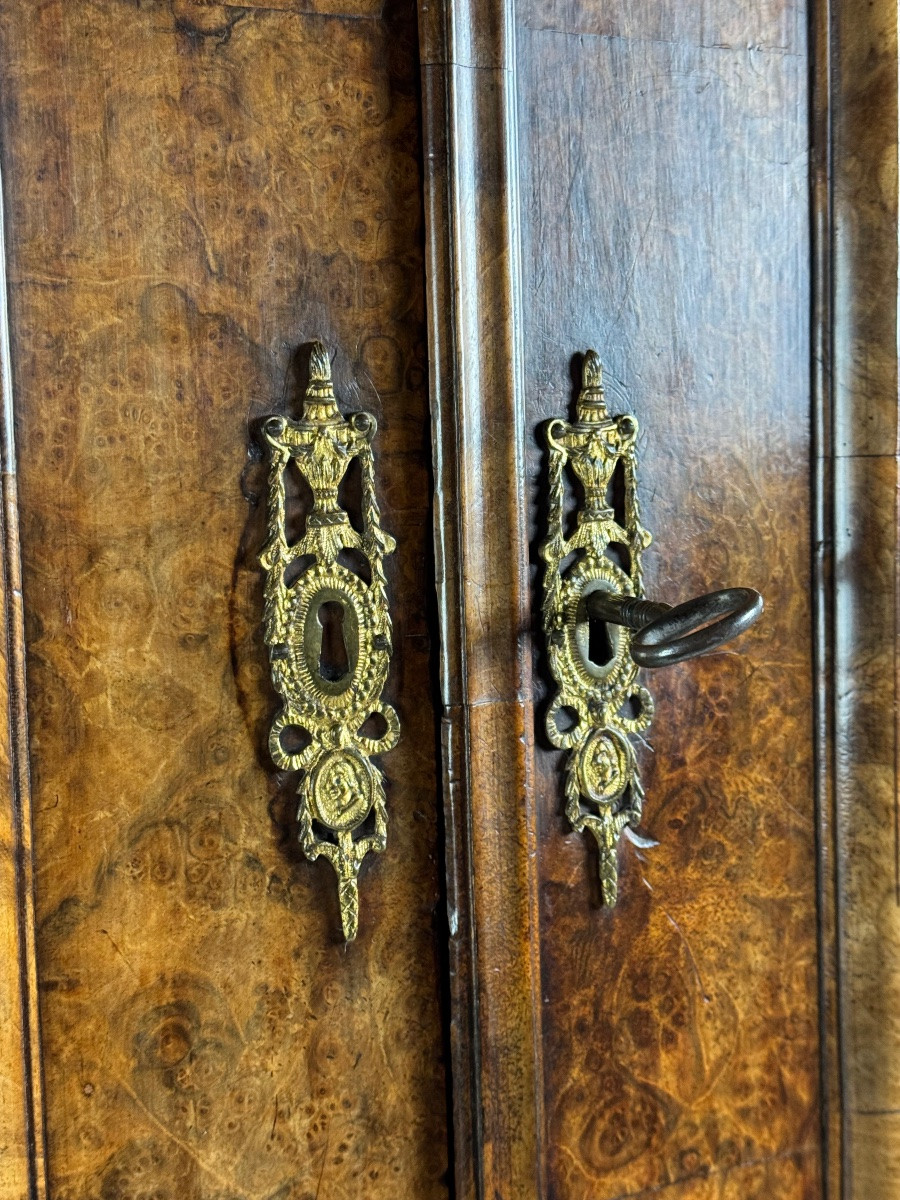Cabinet hollandais, vers 1780, noyer-photo-3