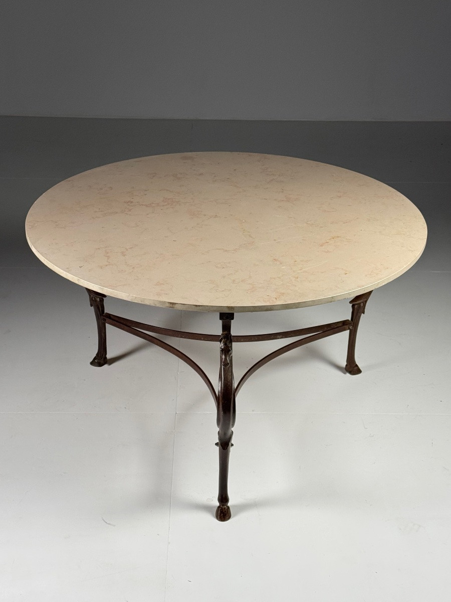 Table à manger vintage avec plateau en marbre et hippocampes-photo-1