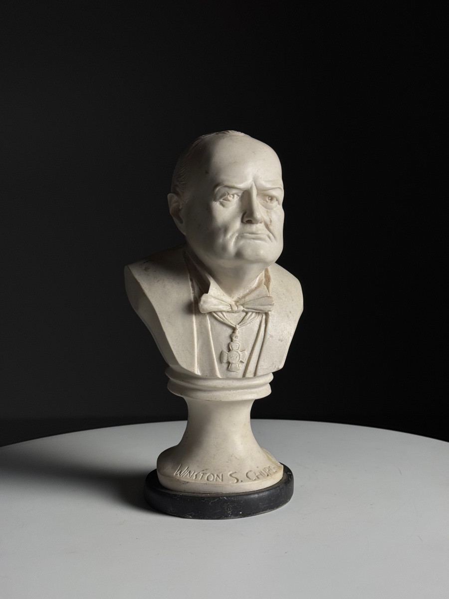 Buste de Winston Churchill en marbre coulé-photo-3