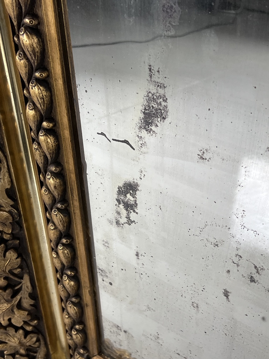Miroir datant d'environ 1890-1900 avec un riche cadre orné de figues et de feuilles-photo-2