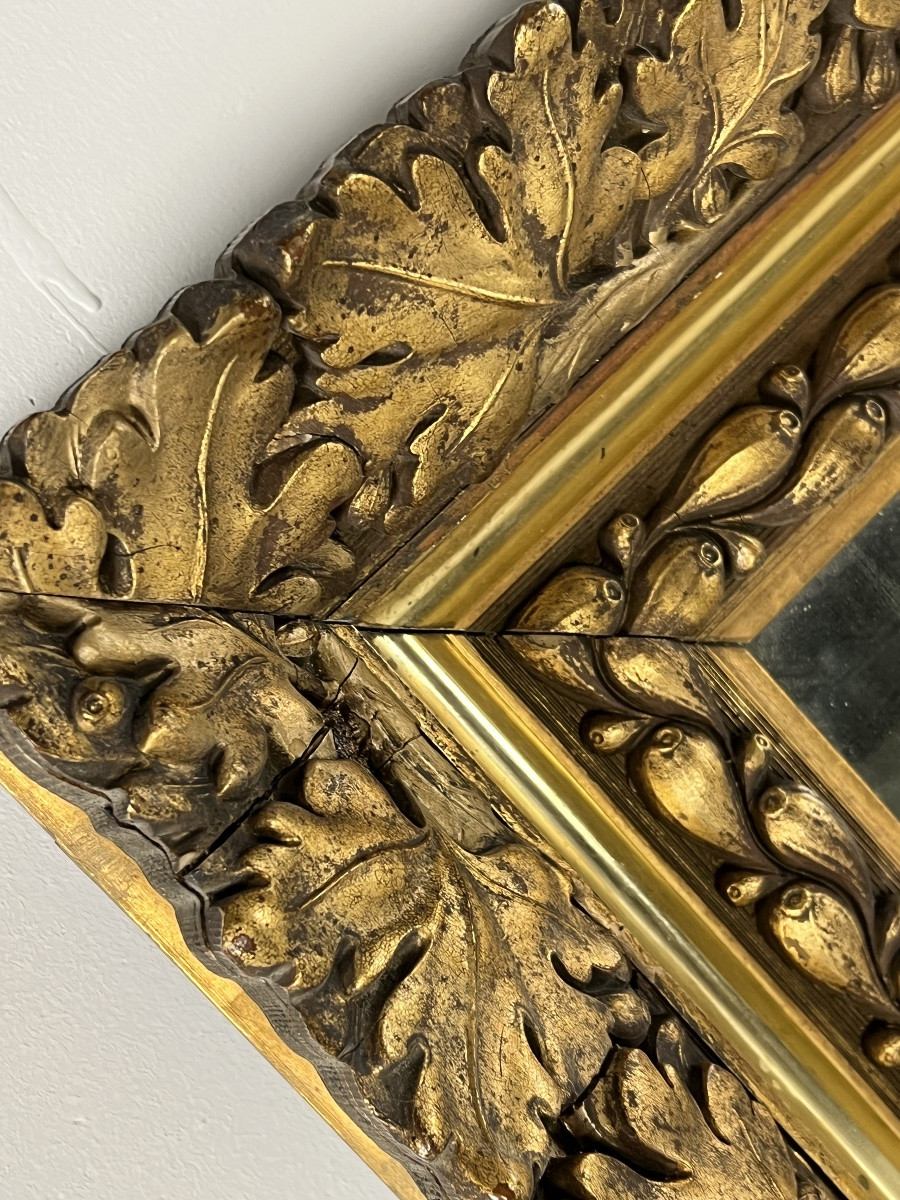 Miroir datant d'environ 1890-1900 avec un riche cadre orné de figues et de feuilles-photo-8
