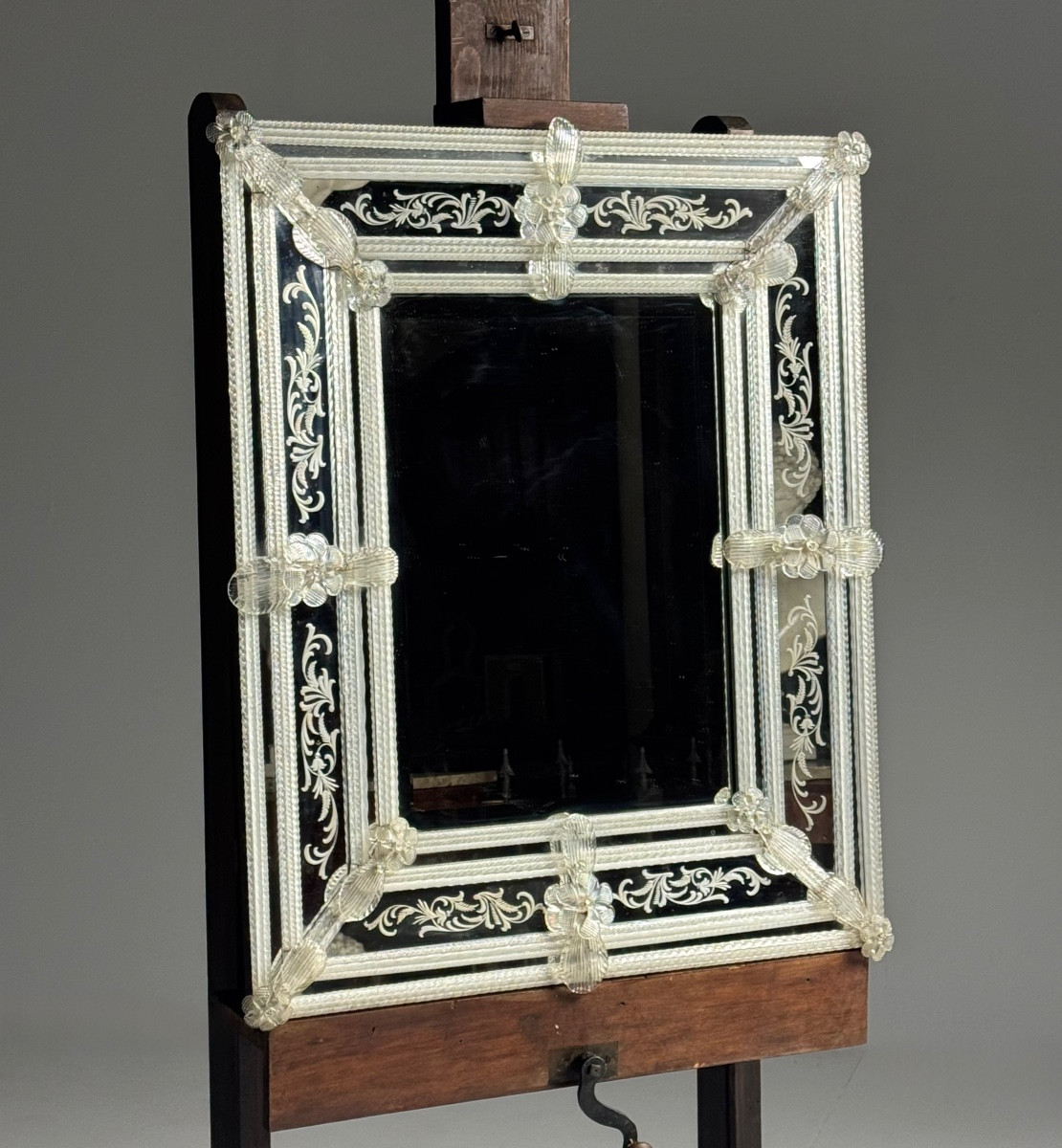 Miroir vénitien des années 1950, en verre