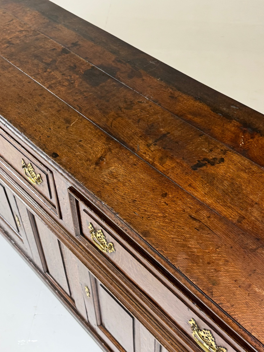 English Sideboard, Circa 1720, In Oak-photo-3