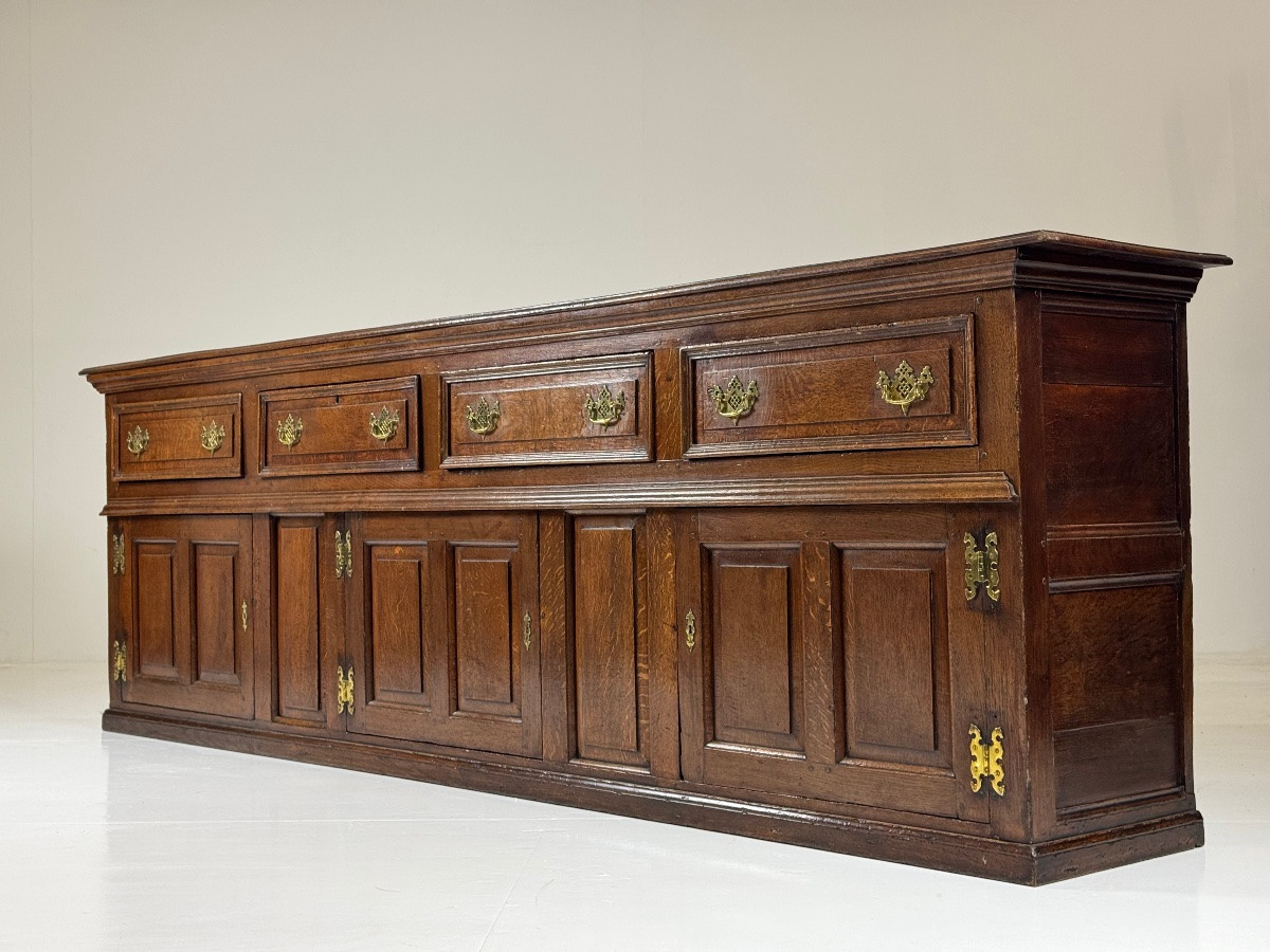 English Sideboard, Circa 1720, In Oak-photo-7