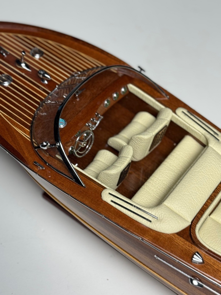Maquette du bateau Riva Aquarama-photo-2