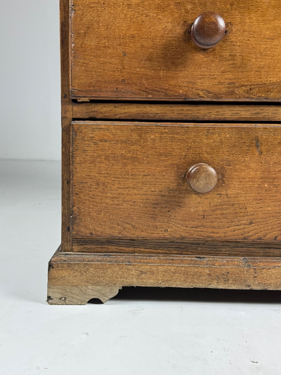Chest Of Drawers In English Oak, Circa 1800-photo-2