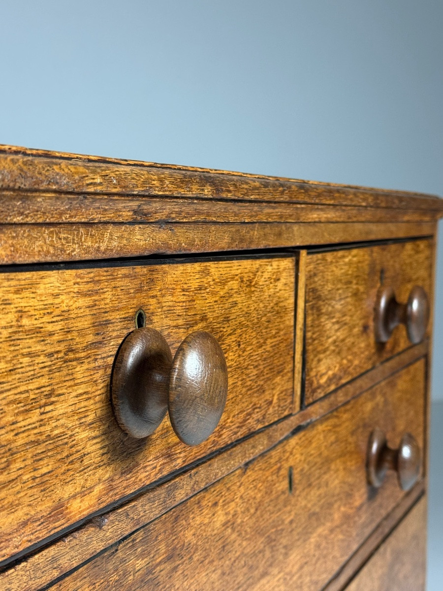 Antique English Chest Of Drawers, Circa 1800-photo-7