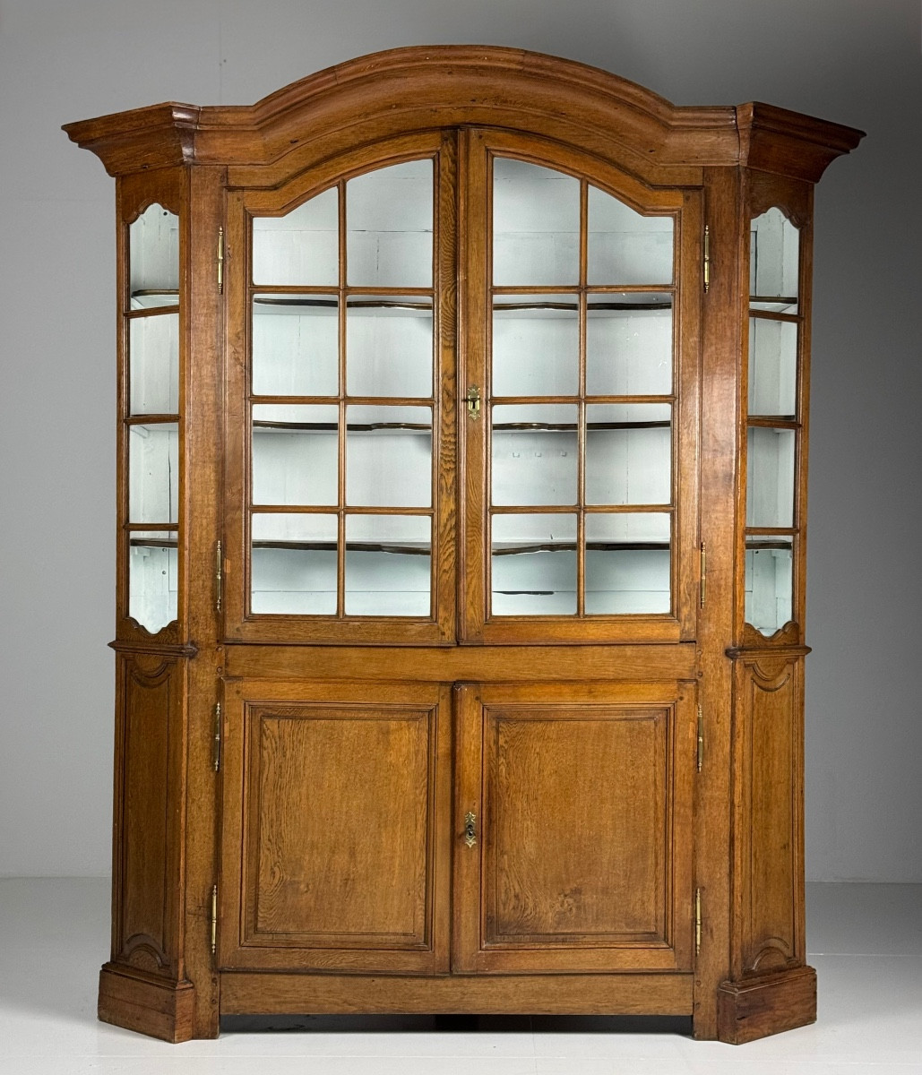 Vitrine en chêne belge