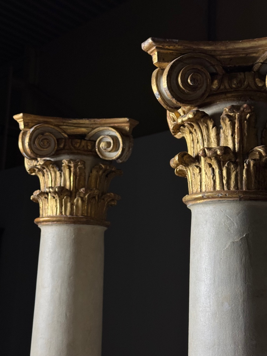 18th-century Columns With Gilded Capitals-photo-6