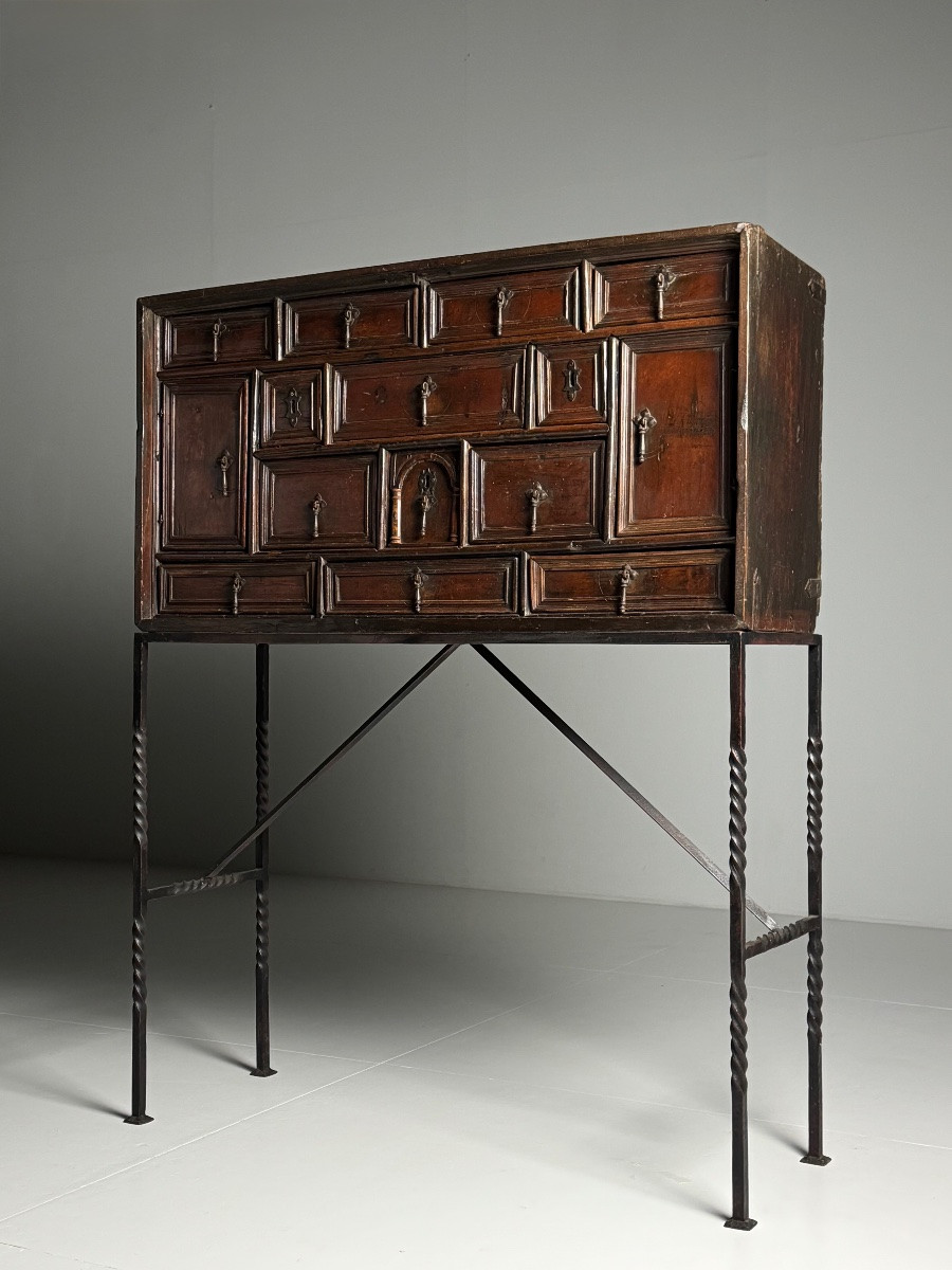 Spanish Vargueño, Circa 1700, Walnut Wood-photo-4