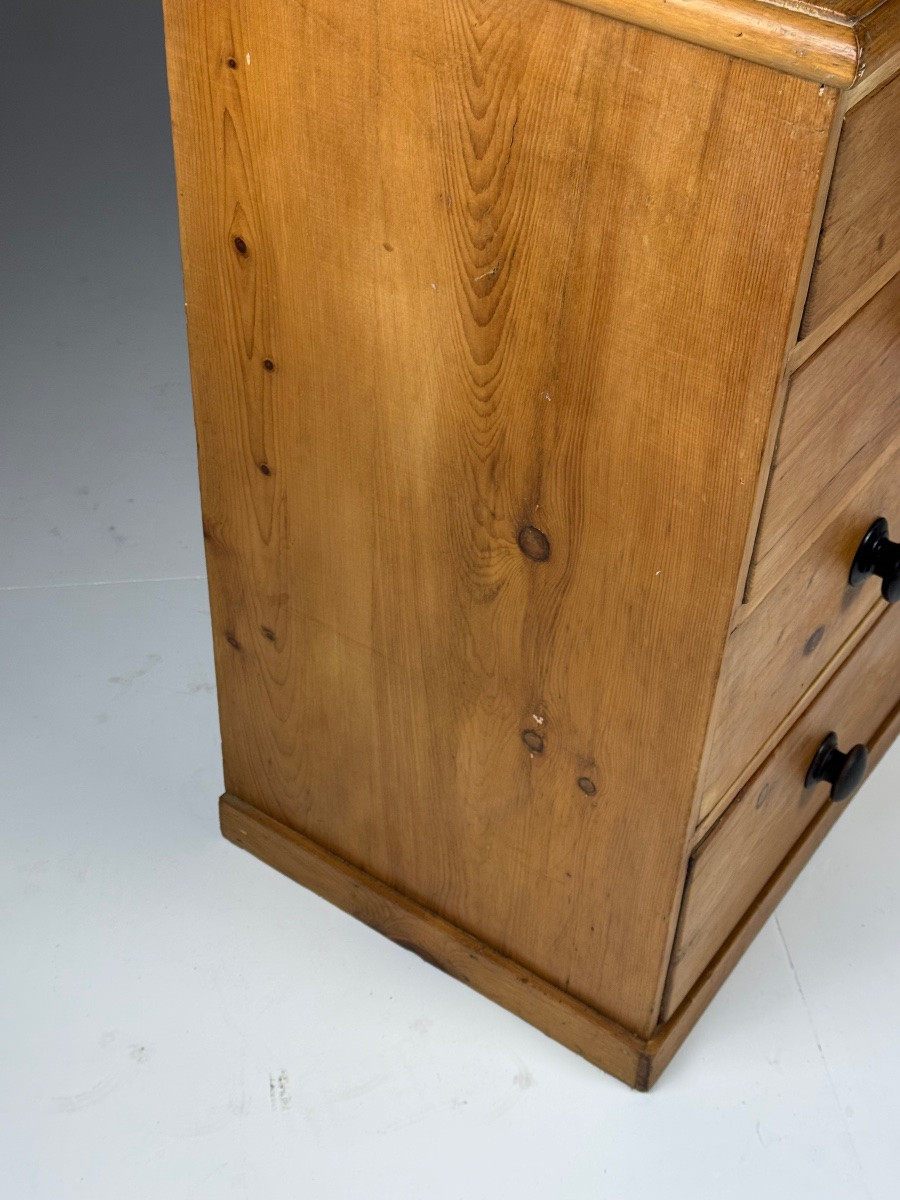 19th Century English Pine Chest Of Drawers-photo-2