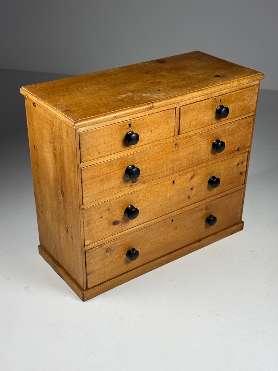 19th Century English Pine Chest Of Drawers-photo-8