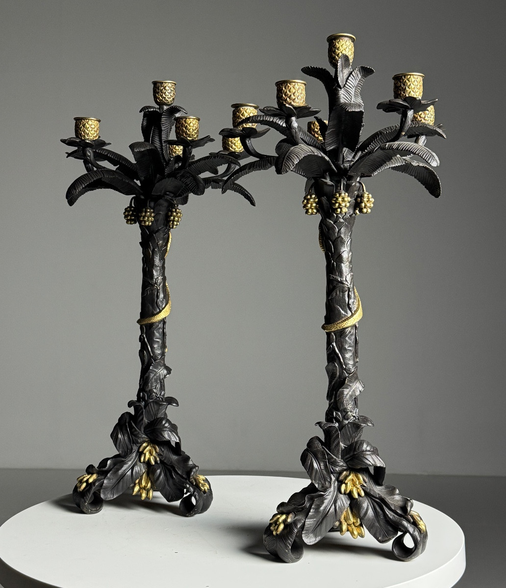 Candélabres en bronze d'Urmulu, XIXe siècle