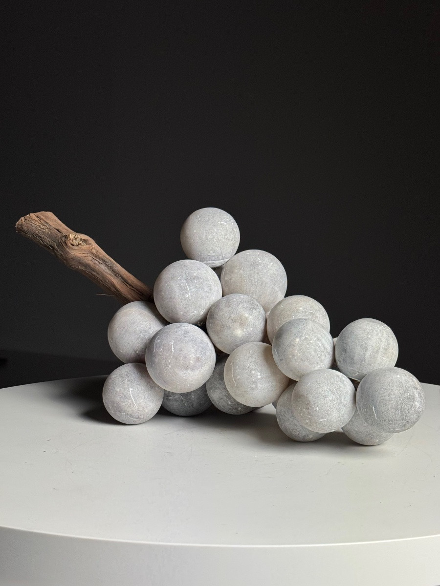Bunch Of Alabaster Gray Grapes-photo-4