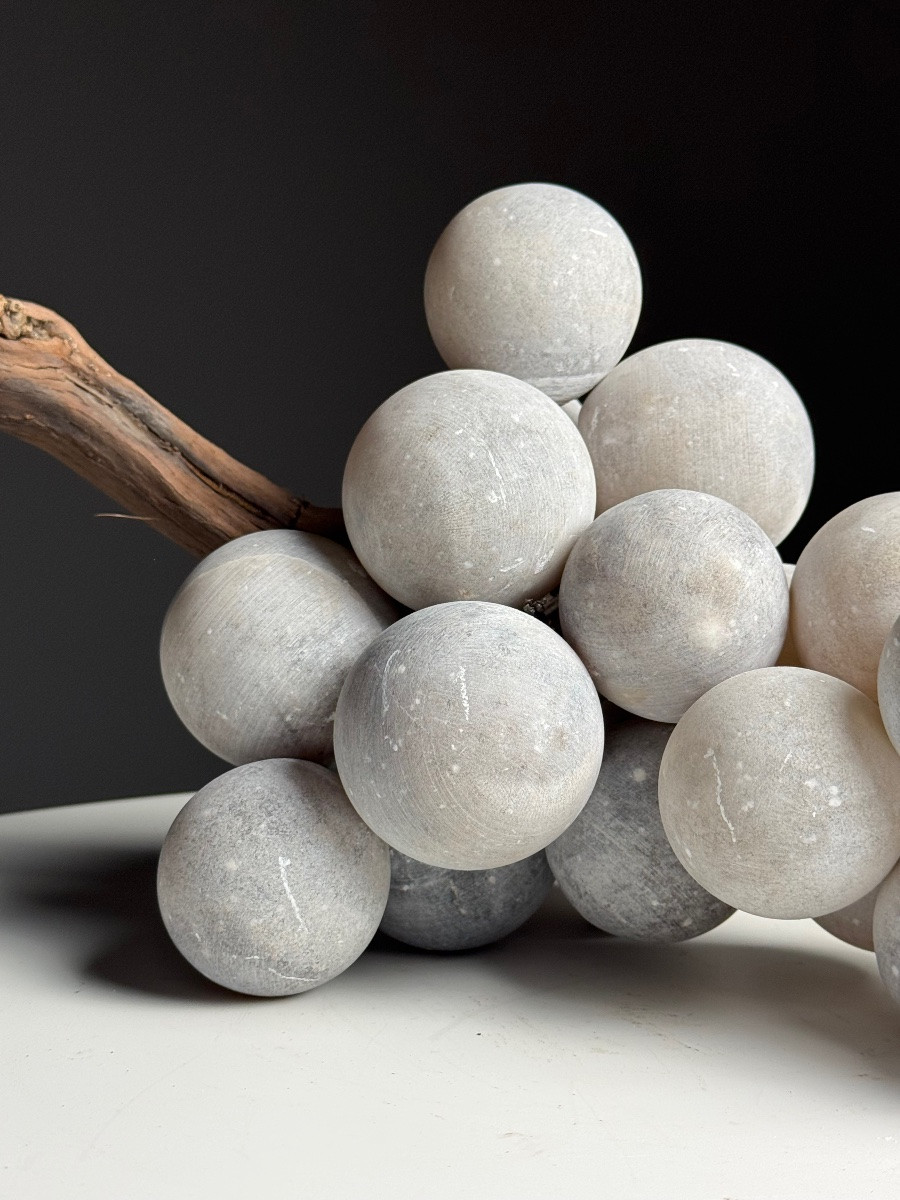 Bunch Of Alabaster Gray Grapes-photo-7