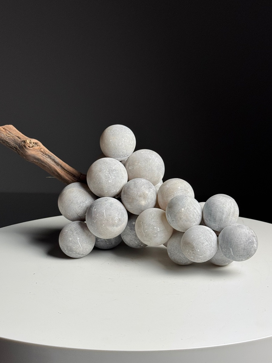 Bunch Of Alabaster Gray Grapes-photo-8
