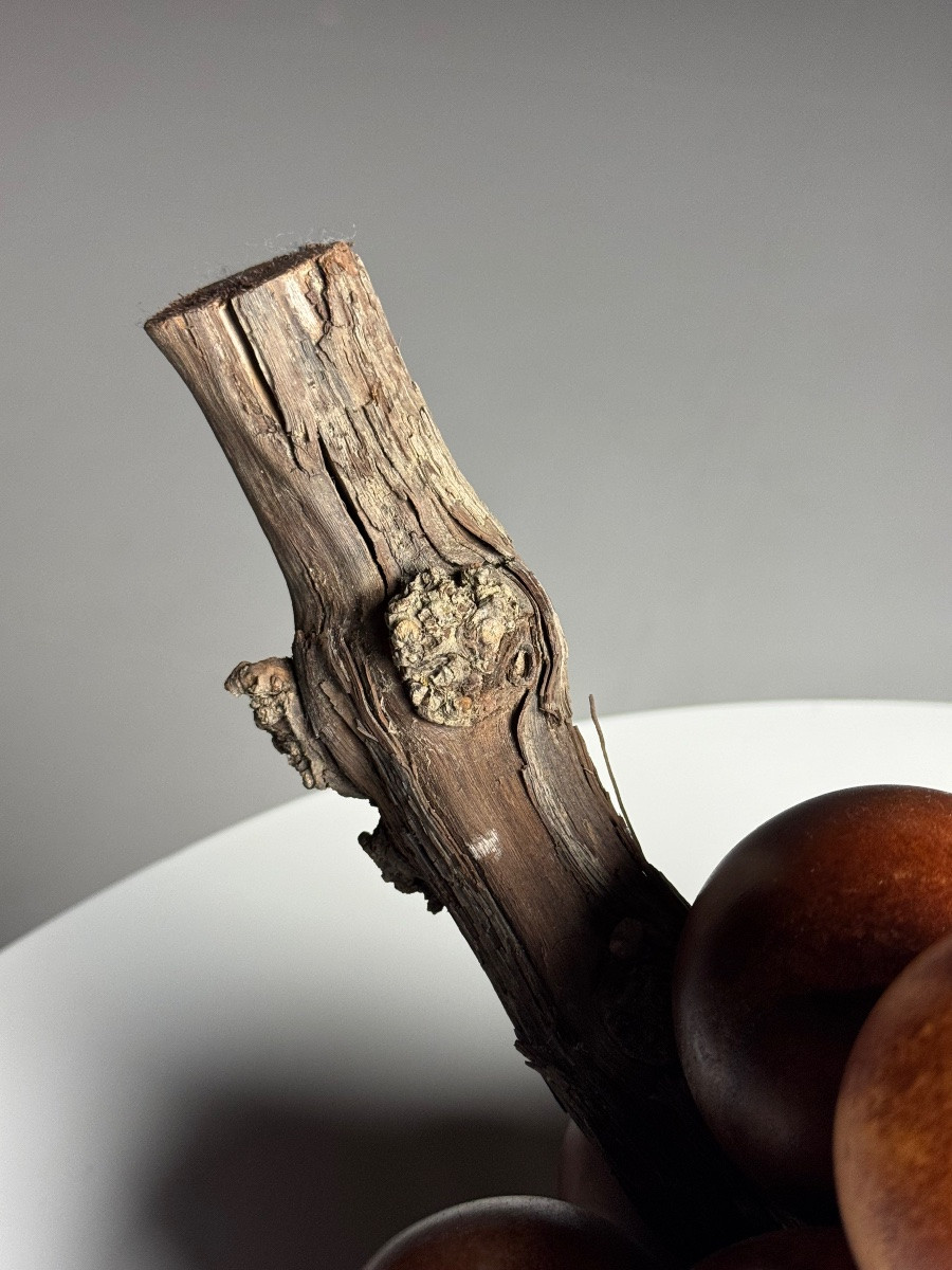 Bunch Of Grapes In Brown Alabaster-photo-3