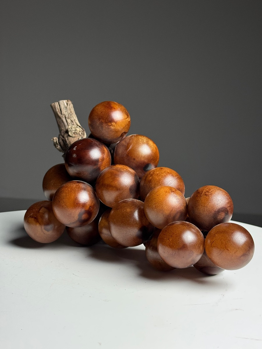 Bunch Of Grapes In Brown Alabaster-photo-3
