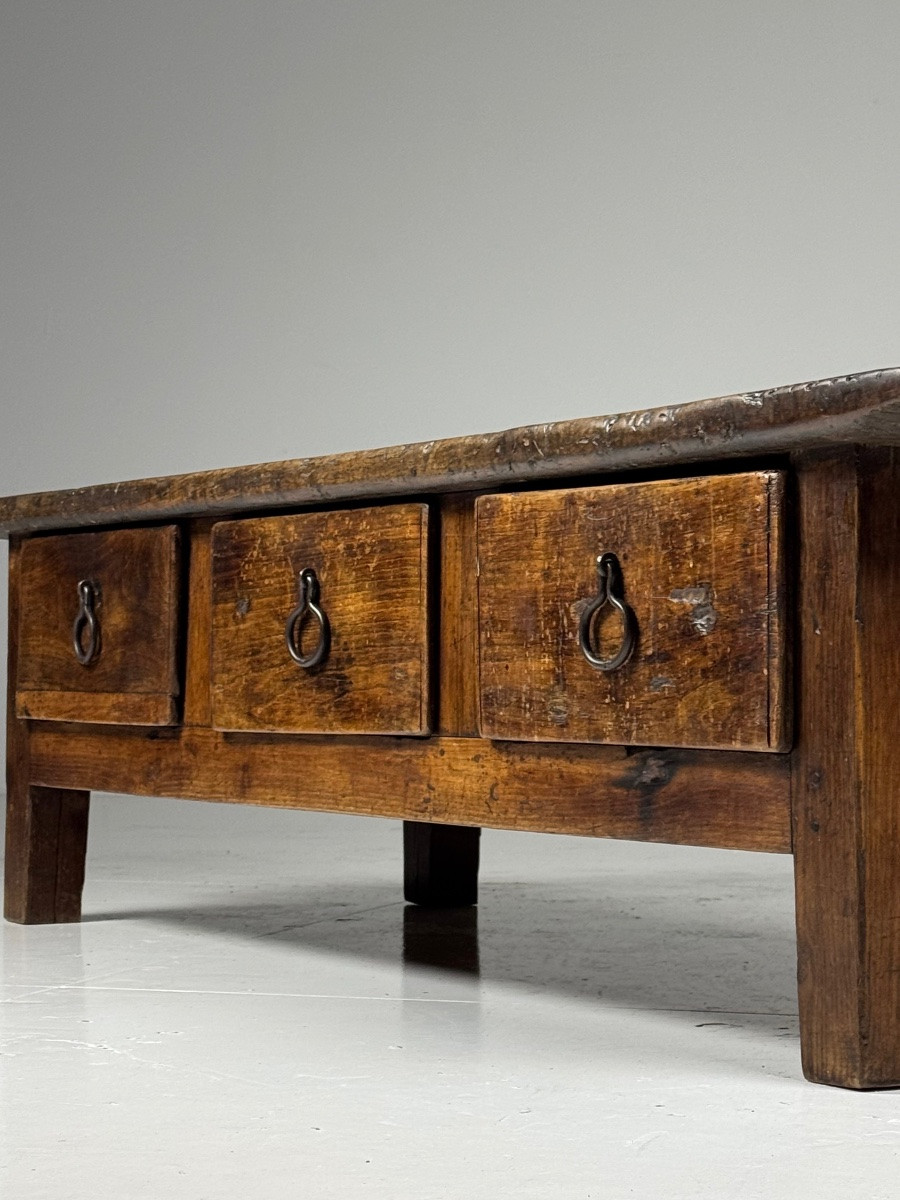 Table basse espagnole du XVIIIe siècle-photo-4