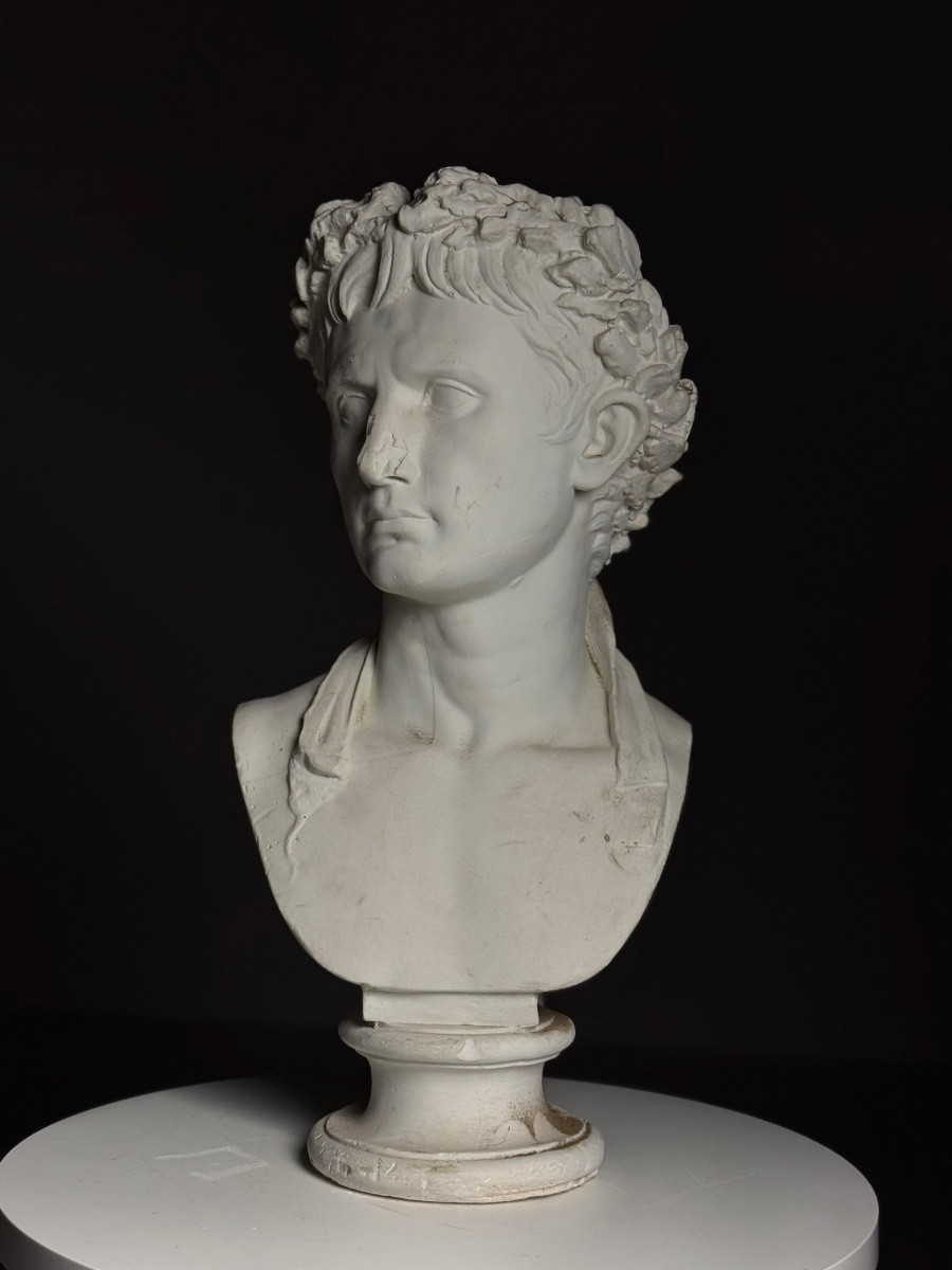 Buste en plâtre de l'empereur Auguste -photo-6