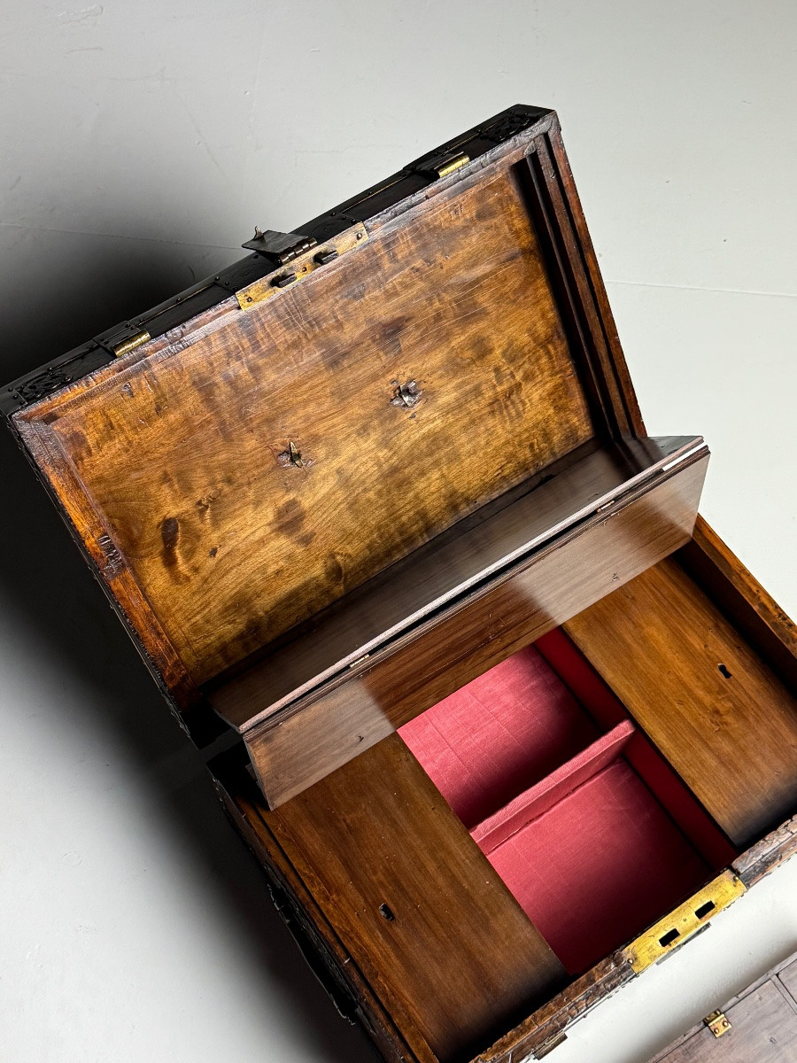 18th-century Dutch Chest, Possibly Of Colonial Origin-photo-3