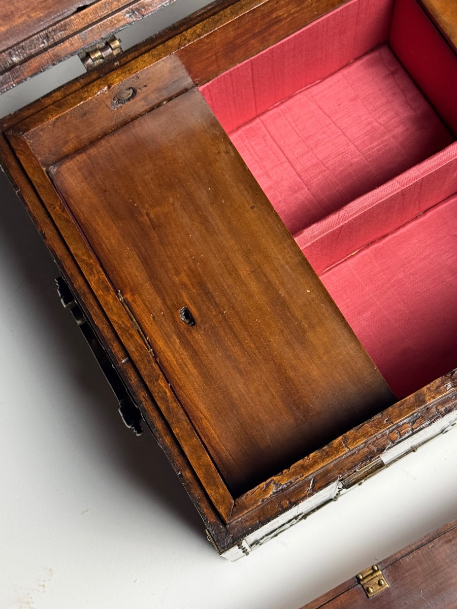 18th-century Dutch Chest, Possibly Of Colonial Origin-photo-4