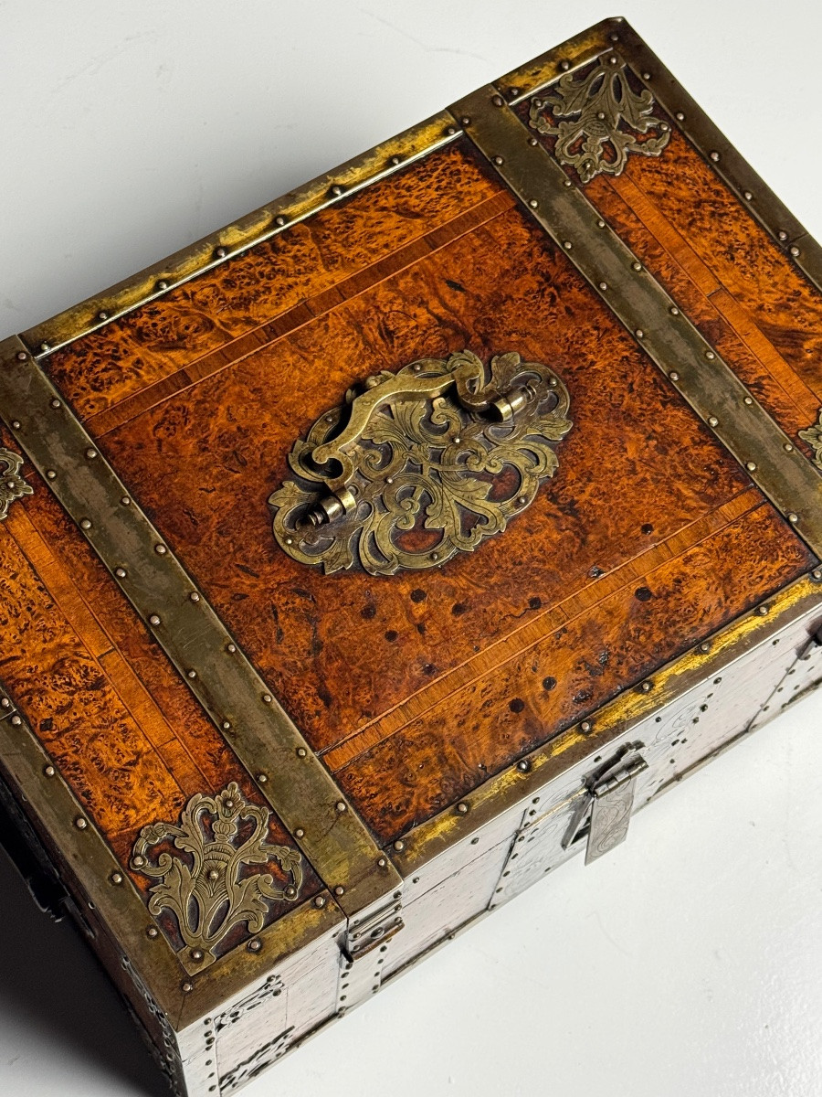 18th-century Dutch Chest, Possibly Of Colonial Origin-photo-6