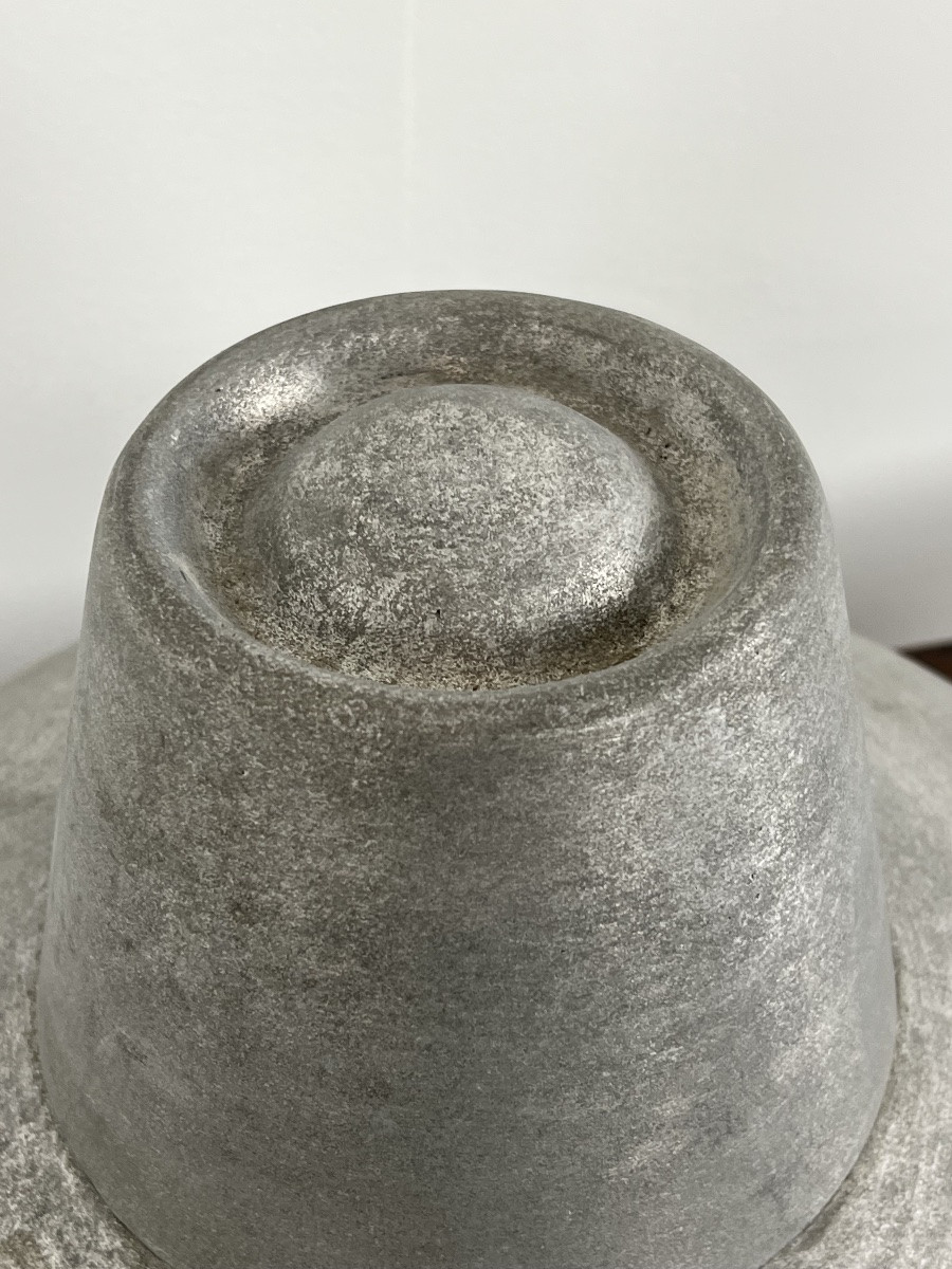 Vintage Aluminum Hat Mold-photo-2