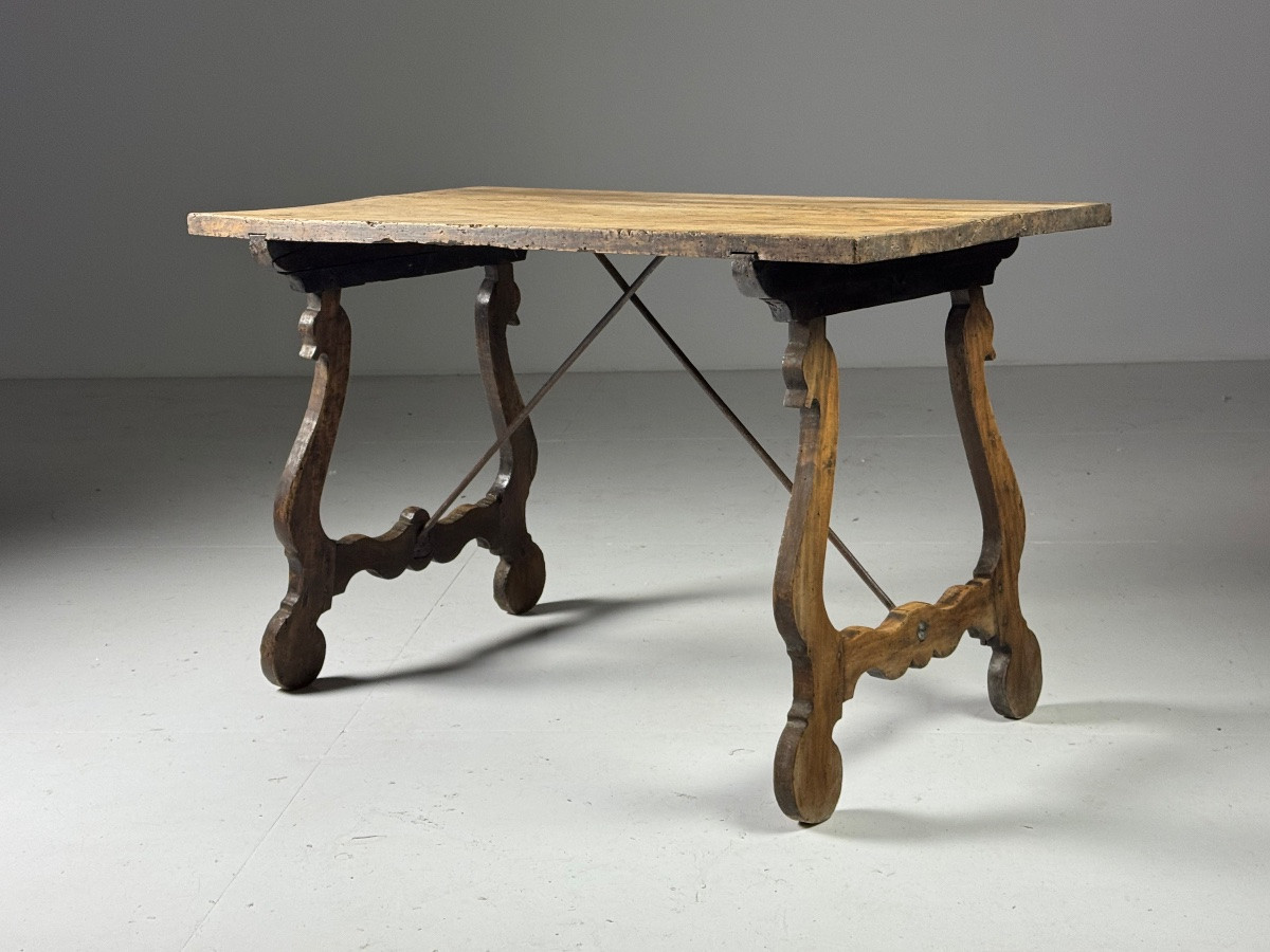 19th Century Spanish Table-photo-6