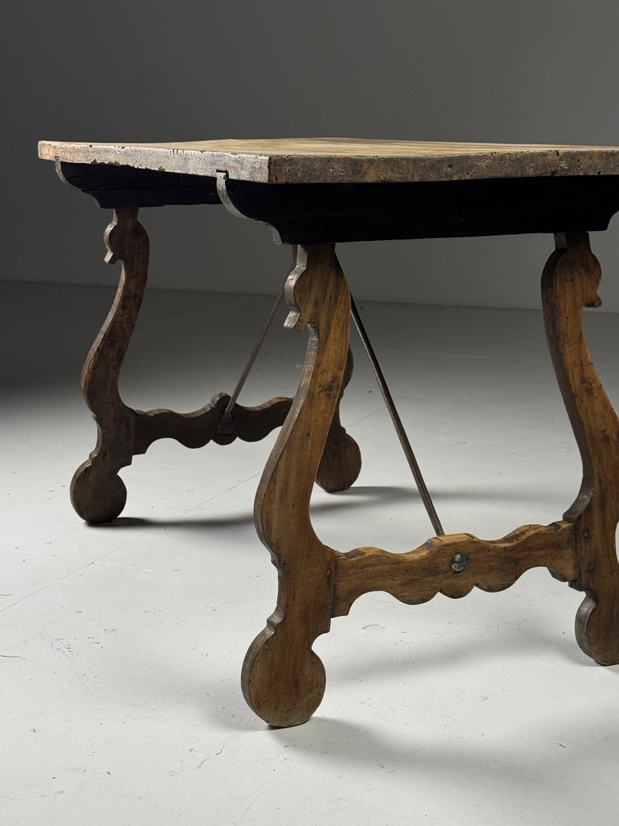 19th Century Spanish Table-photo-8