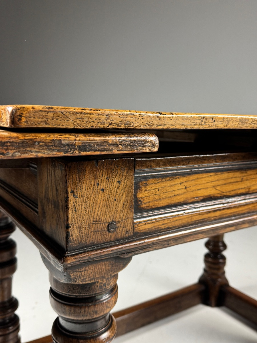 English Extensible Table, Circa 1700-photo-6