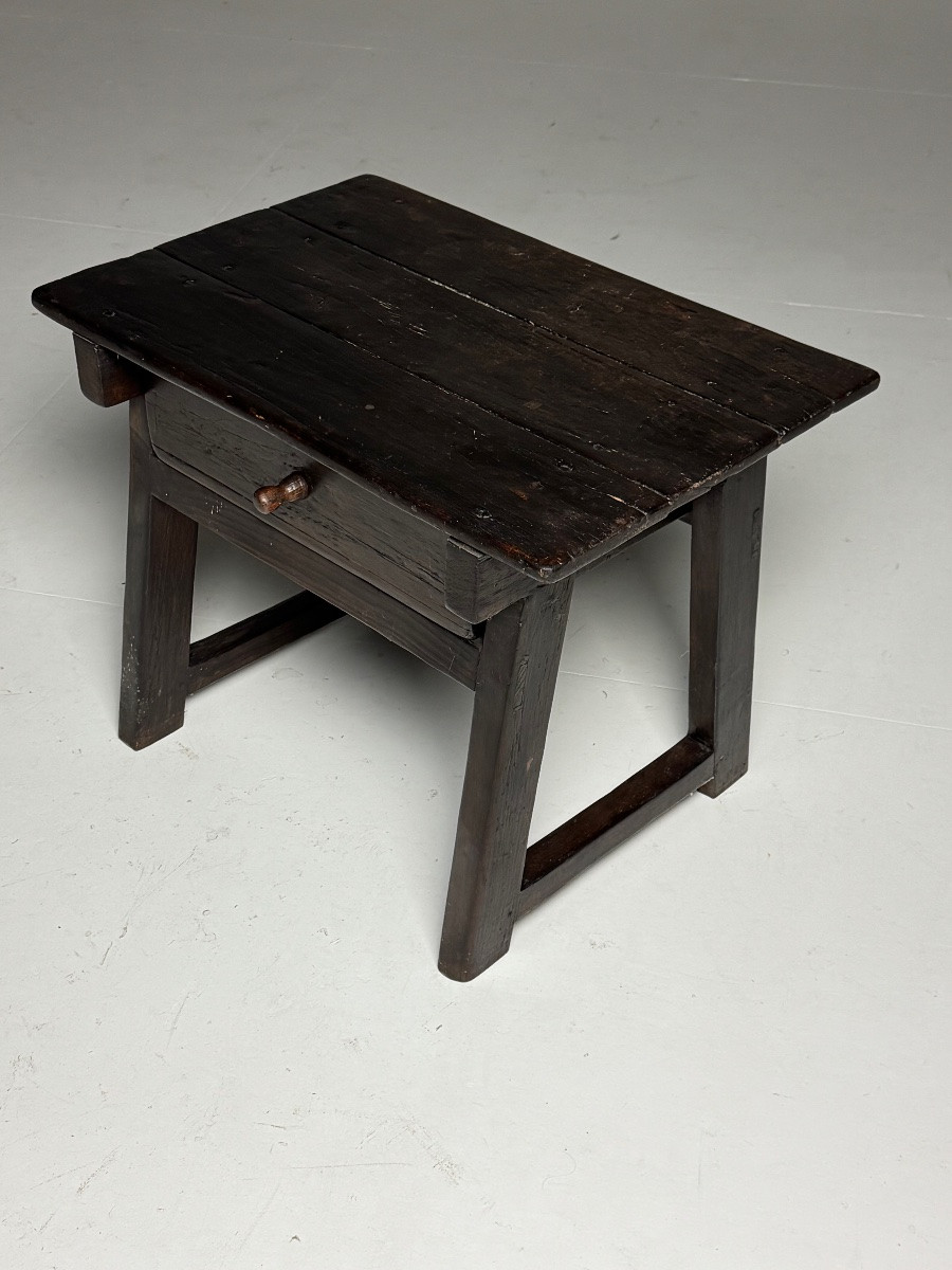 Spanish Table, Early 20th Century-photo-7