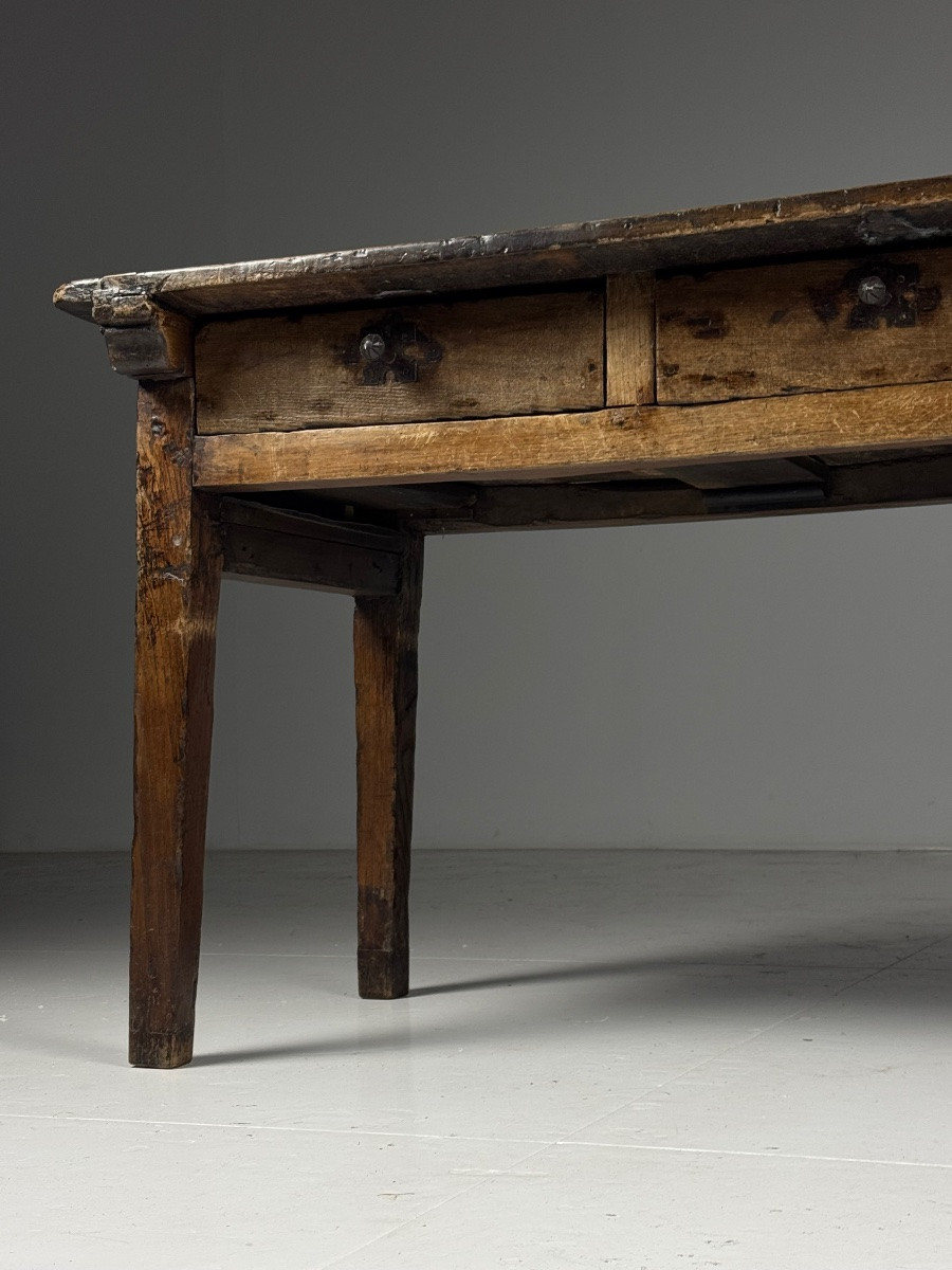 18th-century Spanish Table-photo-3