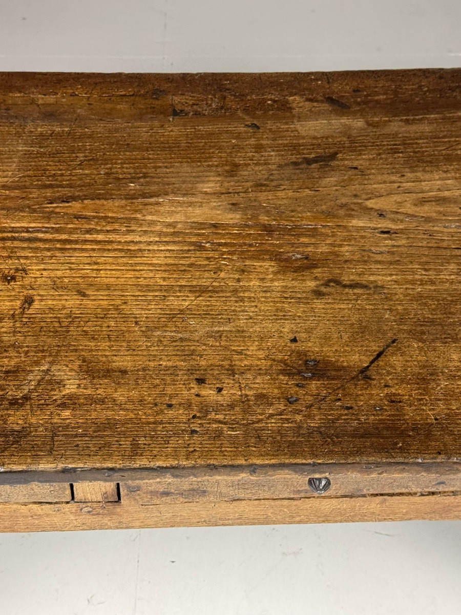 18th-century Spanish Table-photo-4
