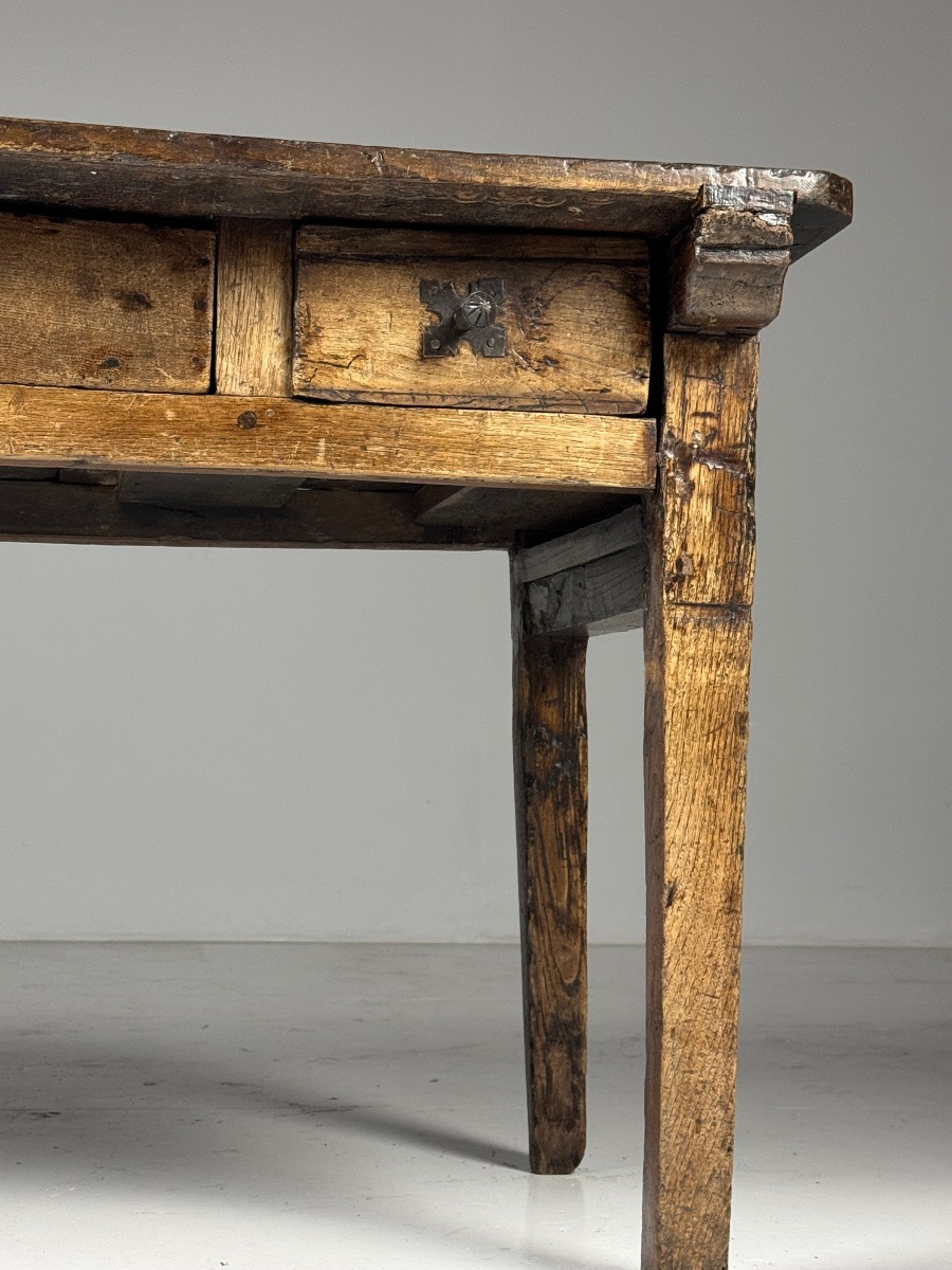 18th-century Spanish Table-photo-5