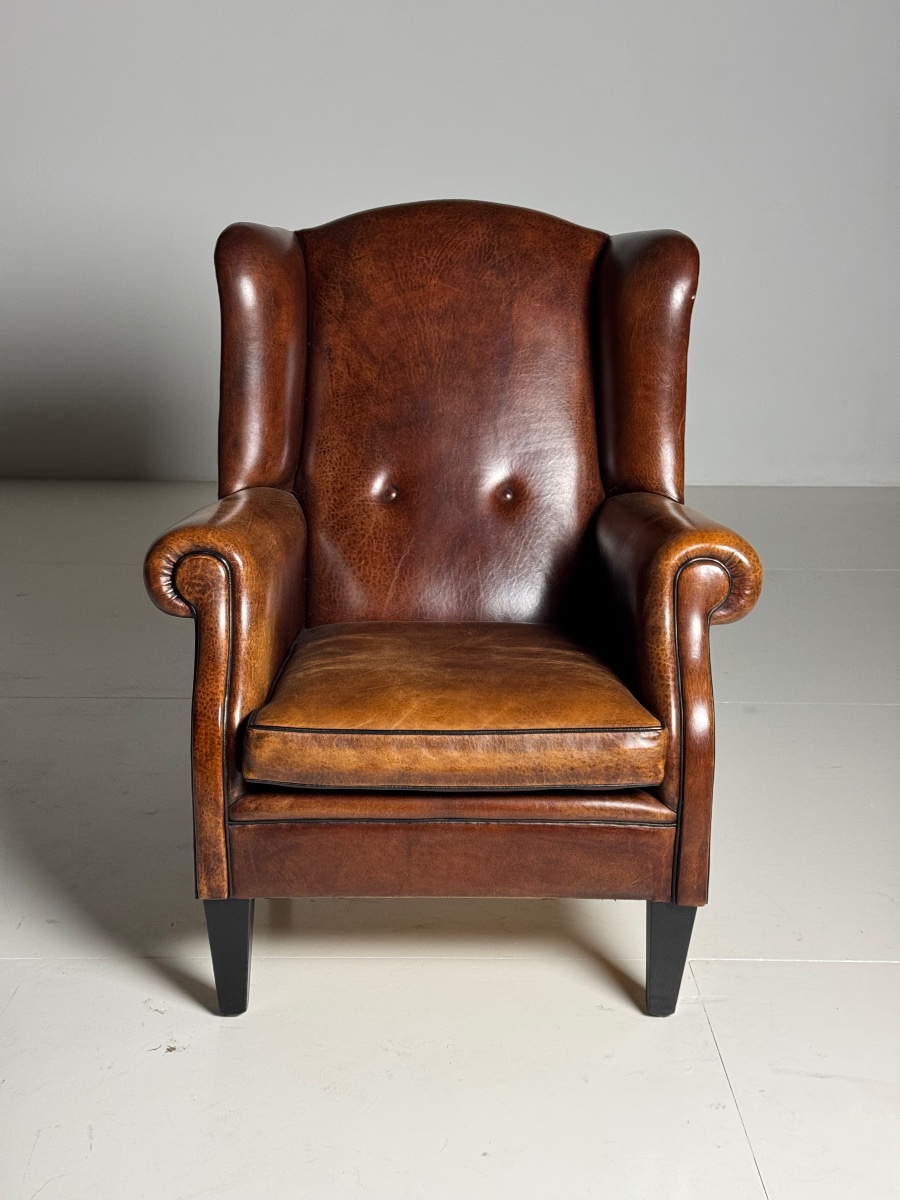 Fauteuil à oreilles en cuir de mouton-photo-8