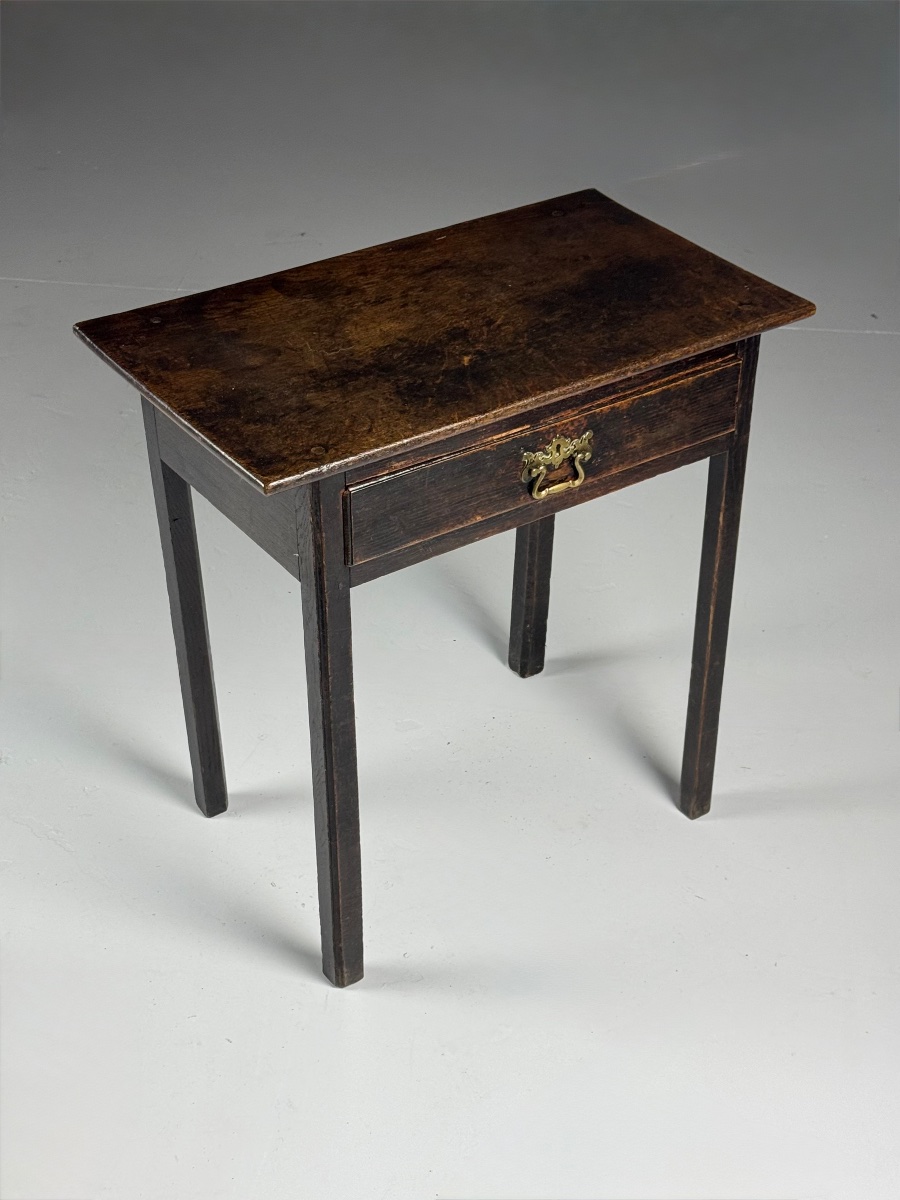 17th Century English Table-photo-4