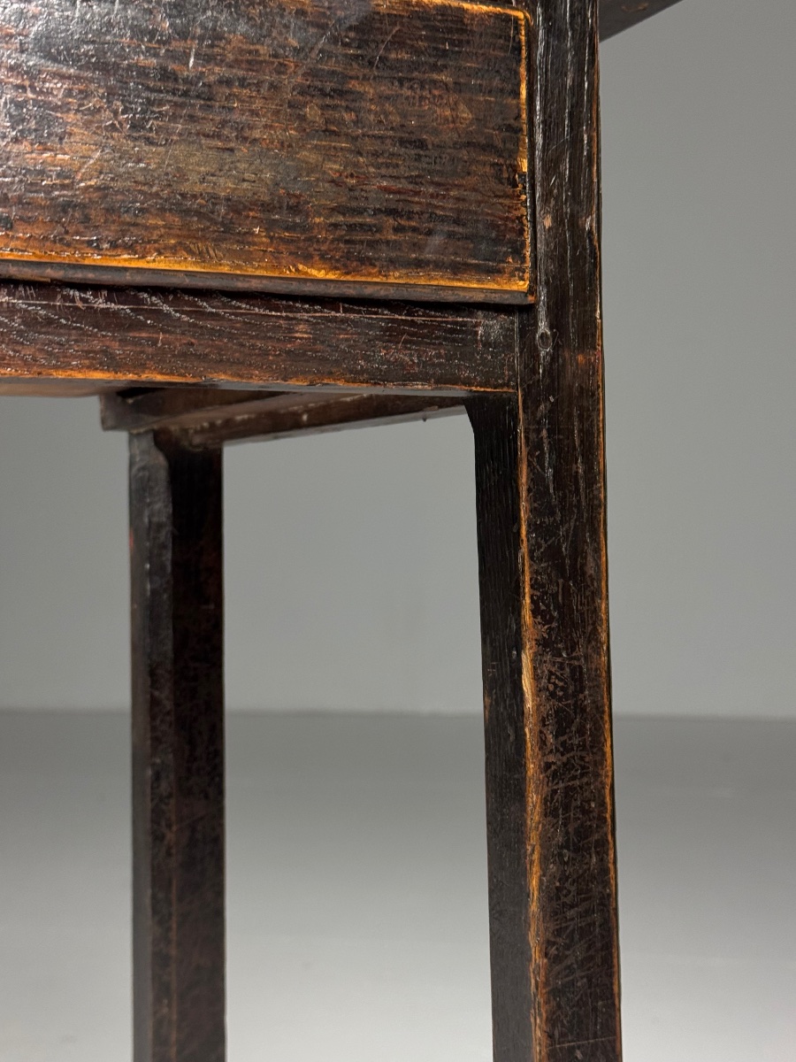 17th Century English Table-photo-6