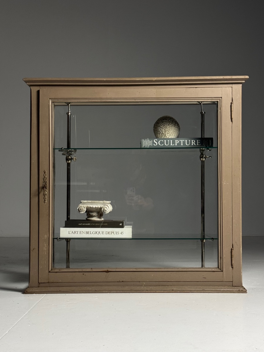 Vitrine française grise-photo-5