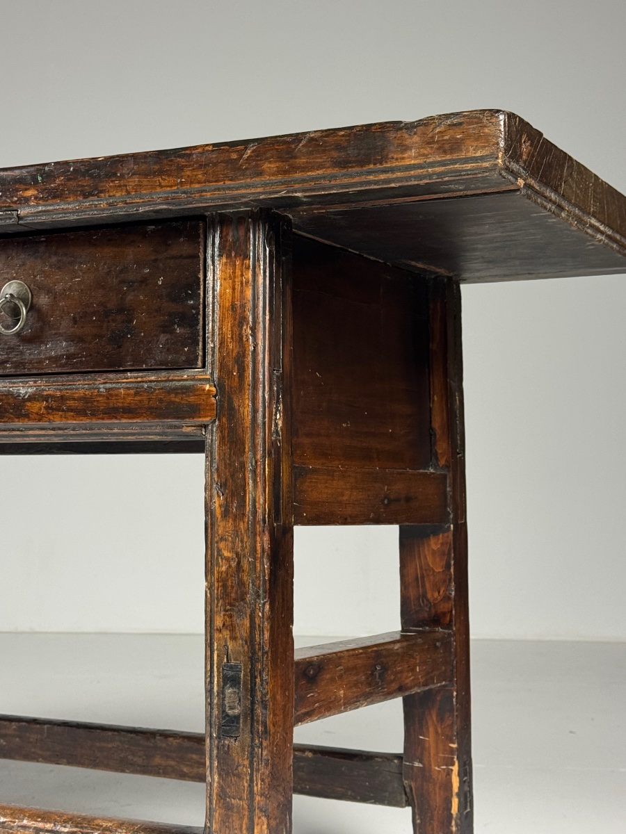 20th Century Chinese Table-photo-2